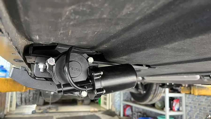 Bậc lên xuống điện Carnival 2021 2 viền led   - Ảnh 6