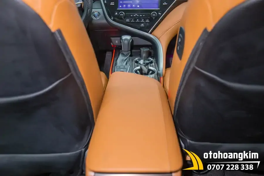 Đổi Màu Nội Thất Nâu Cam Xe Camry - Ảnh 11