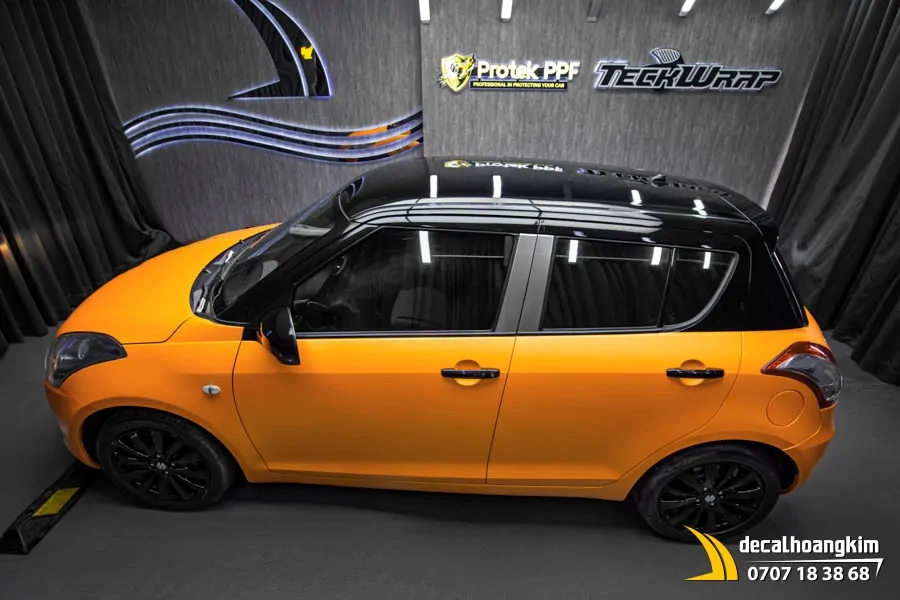 Dán đổi màu Cam lì (Matte Orange) xe Swift - Ảnh 9