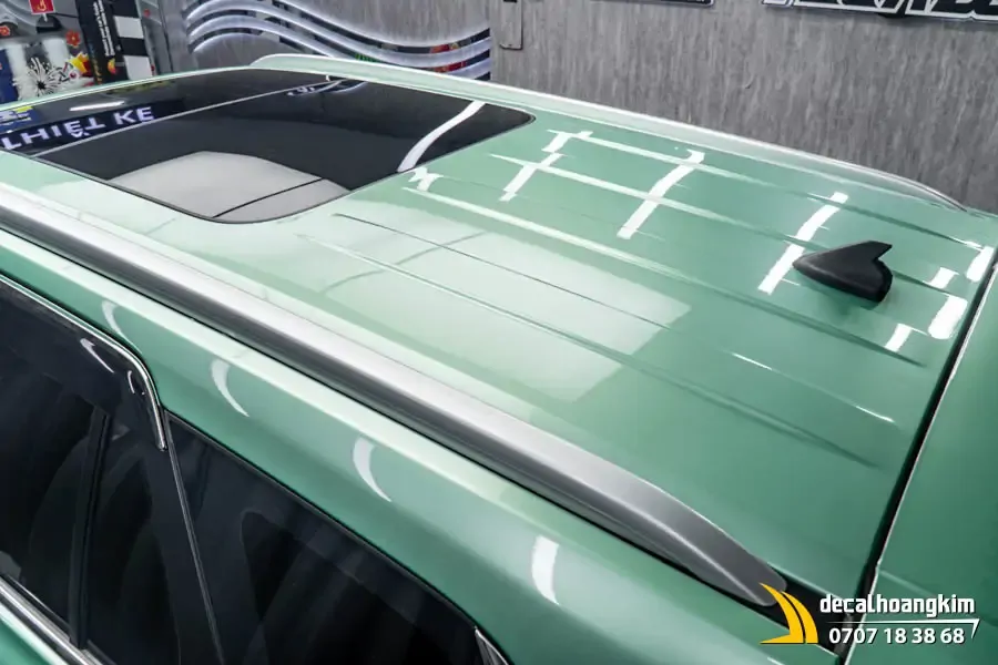 Dán đổi màu xanh ngọc (Mint Green) xe Ford Everest - Ảnh 4