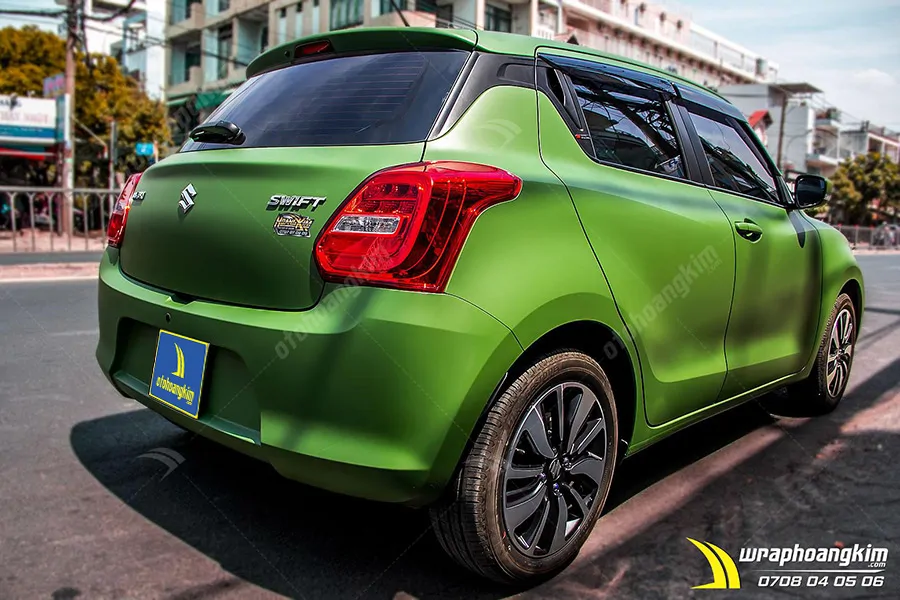 Dán đổi màu xanh quân đội mờ Suzuki Swift - Ảnh 4