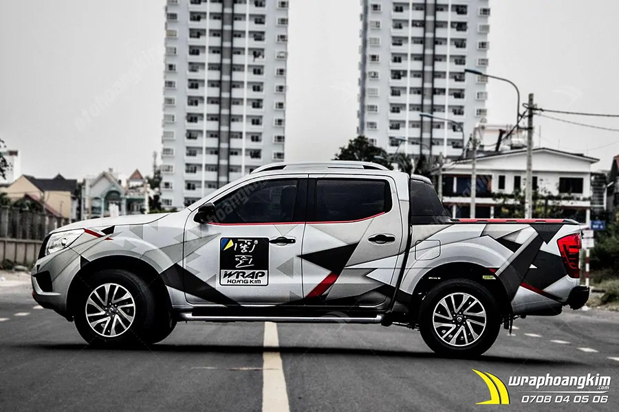 Tem thiết kế Hoang Kim Nissan Navara - Ảnh 2