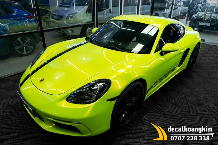 Dán đổi màu Acid Lime (RB07-HD) xe Porsche - Ảnh 3
