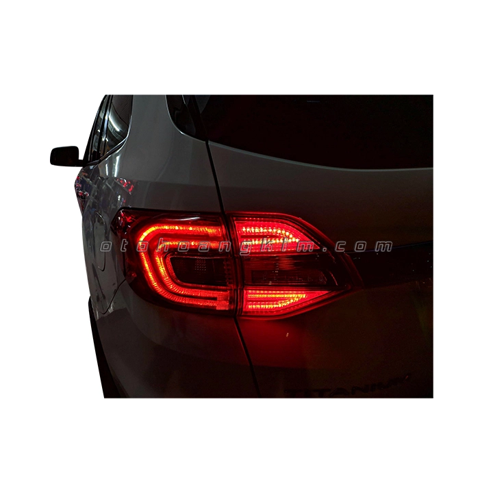 Đèn hậu Ford Everest [2016-2020]