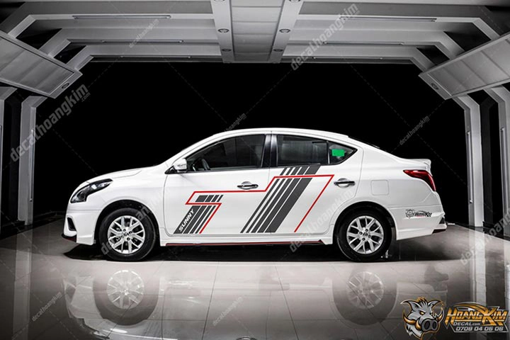 Tem Xe Nissan Sunny - NSU004