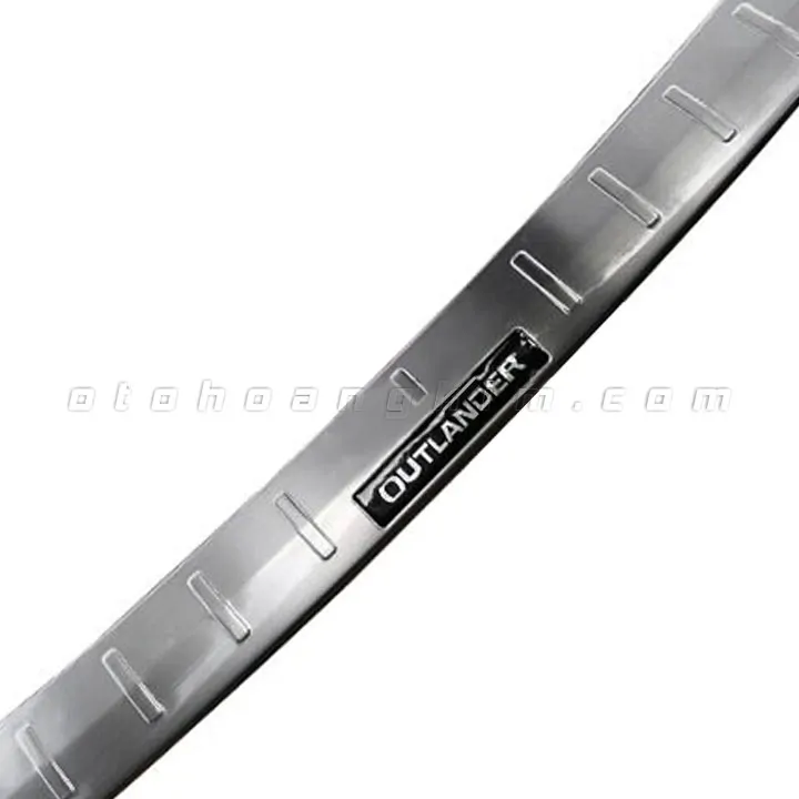 Chống trầy cốp sơn Mitsubishi Outlander [2016-2020] - Ảnh 2