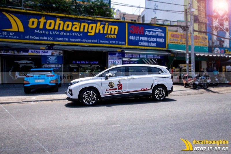 Dán Quảng Cáo Trên Xe Ô Tô - DQC315