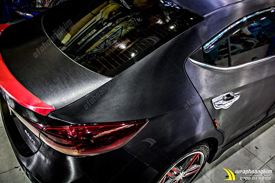 Dán đổi màu nhôm xước đen Hyundai Elantra - Ảnh 7