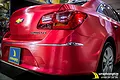 Dán đổi màu đỏ nhôm xước Chevrolet Cruze - ảnh 2