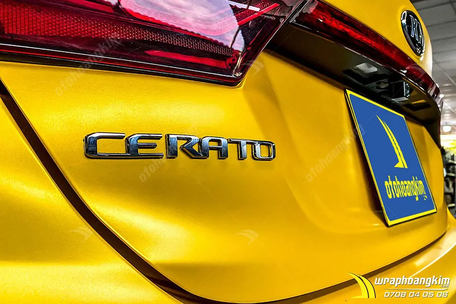 Dán đổi màu vàng mờ Kia Cerato - Ảnh 5