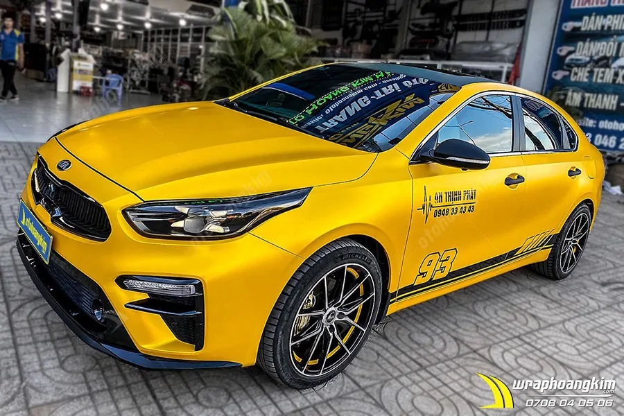 Dán đổi màu vàng mờ Kia Cerato - Ảnh 2