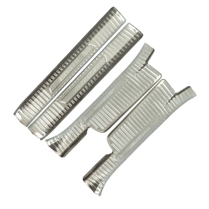 Nẹp Bước Chân Trong Toyota Avanza 2022 Inox - Ảnh 3