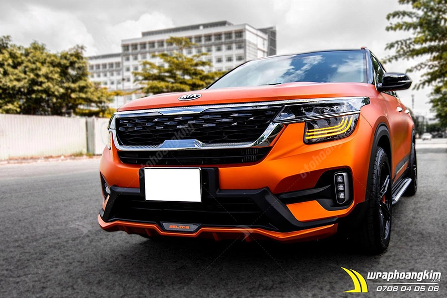 Dán đổi màu cam mờ Kia Seltos - Ảnh 1