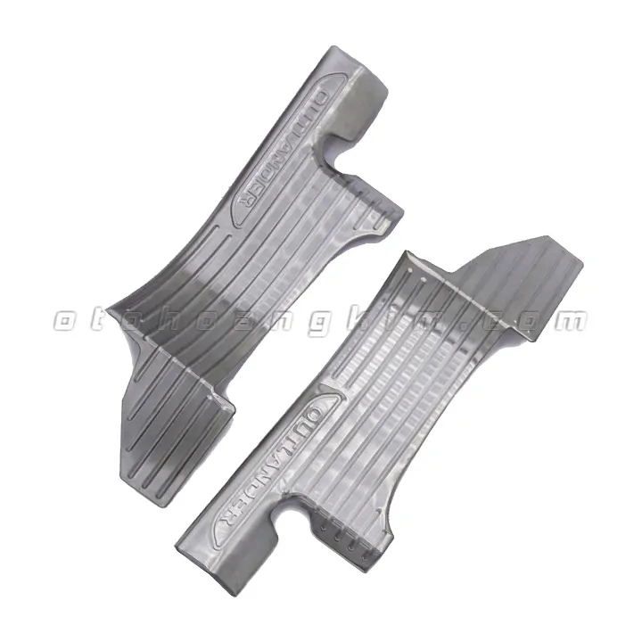 Nẹp Bước Chân Trong Mitsubishi Outlander [2016-2020] - Ảnh 2