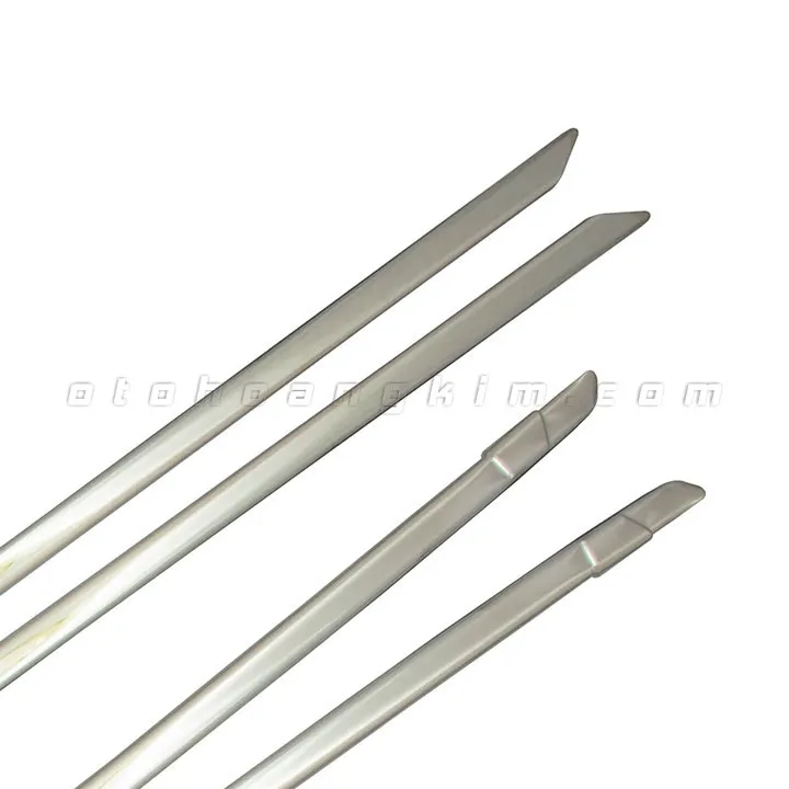 Viền chỉ kính Mazda 3 [2020-2021] - Ảnh 2