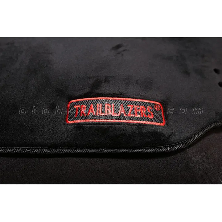 Thảm taplo Chevrolet Trailblazer [2016-2020] - Ảnh 3