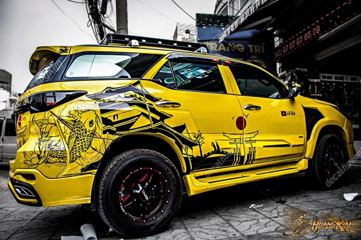 Tem Xe Toyota Fortuner - TFO047