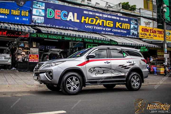 Tem Xe Toyota Fortuner - TFO059
