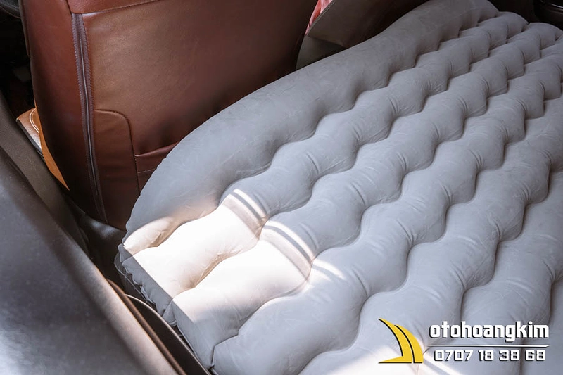 Đệm Hơi Nỉ Màu Kem Cho Ô Tô