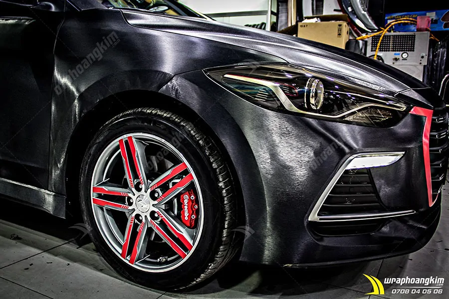 Dán đổi màu nhôm xước đen Hyundai Elantra - Ảnh 5