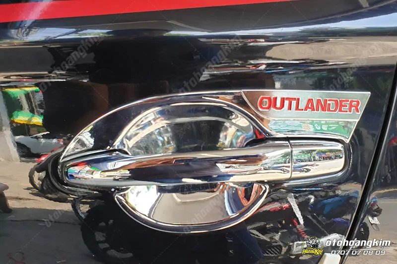 Chén cửa Mitsubishi Outlander [2016-2020] - Ảnh 4