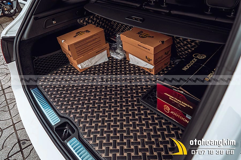 Lót Cốp MEC Mercedes GLC 200