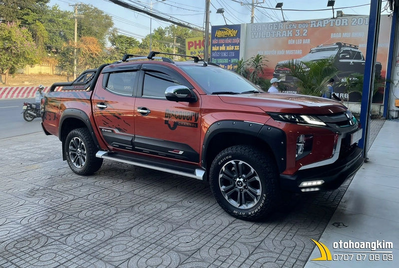 Cua lốp Mitsubishi Triton [2015-2020] có đinh