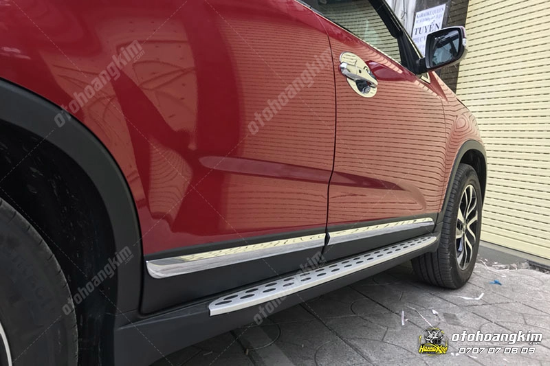 Bệ bước chân Kia Sorento - Ảnh 1