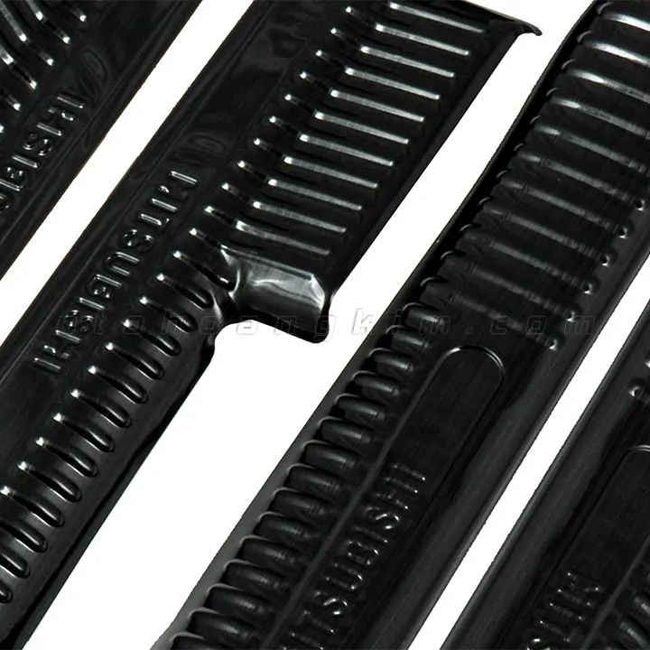 Nẹp bước chân trong Mitsubishi Attrage - Mirage [2015-2020] titan - Ảnh 3