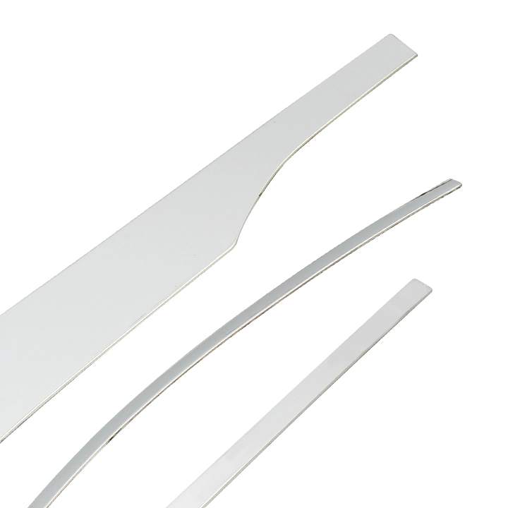 Viền Cong Kính Toyota Veloz/Avanza 2022 8 Chi Tiết - Ảnh 1