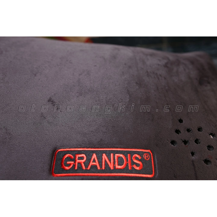 Thảm taplo Mitsubishi Grandis [2005-2020]