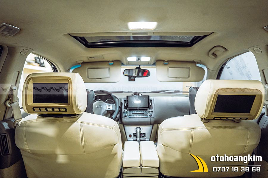 Màn hình gối đầu Infiniti - FX35 - Ảnh 1