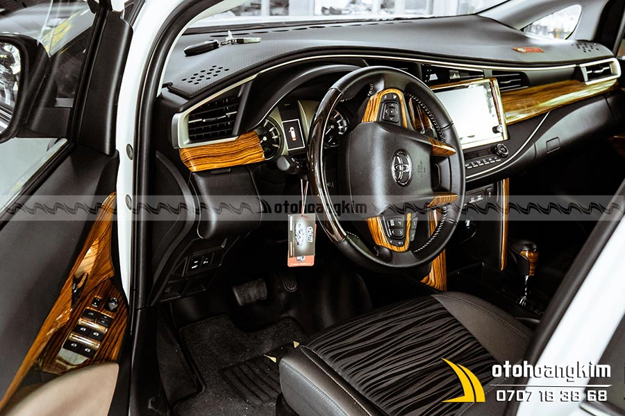 Ốp Nội Thất Nguyên Bộ Toyota Fortuner Vân Gỗ - Ảnh 1