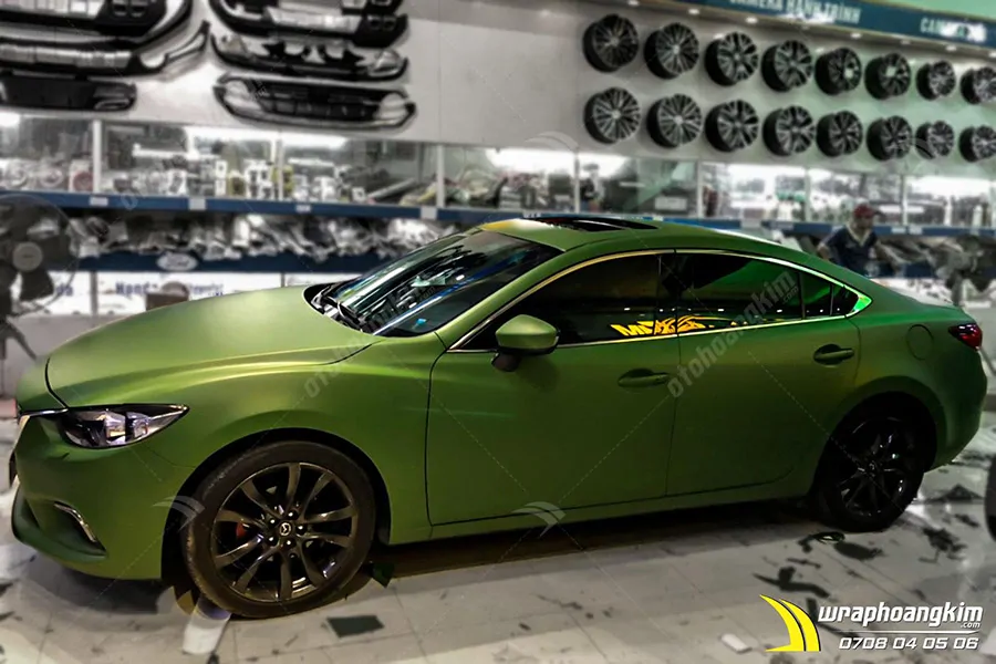 Dán đổi màu xanh quân đội Mazda 6 - Ảnh 3