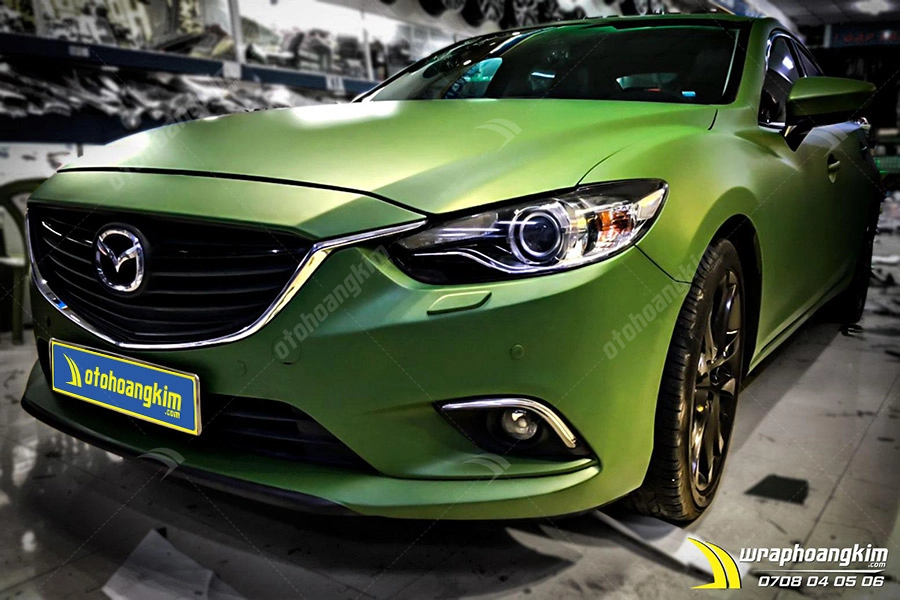 Dán đổi màu xanh quân đội Mazda 6 - Ảnh 1