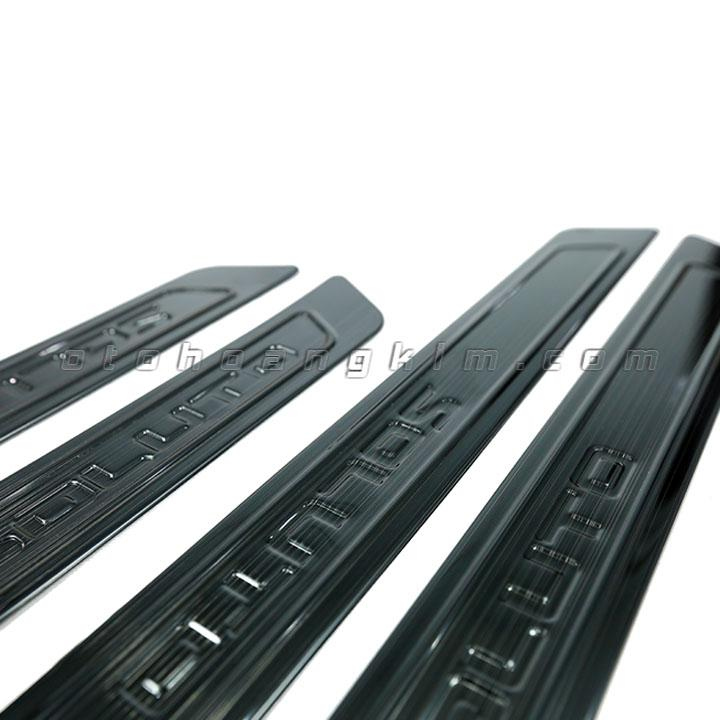 Nẹp bước chân ngoài Kia Soluto [2019-2020] titan - Ảnh 3