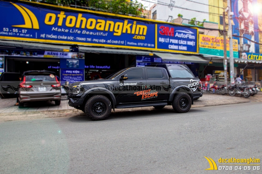 Dán Quảng Cáo Trên Xe Ô Tô - DQC296 - Ảnh 1