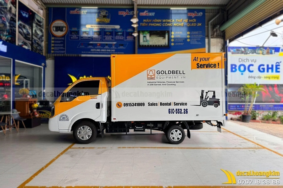 Dán Quảng Cáo Trên Xe Ô Tô - DQC321 - Ảnh 1