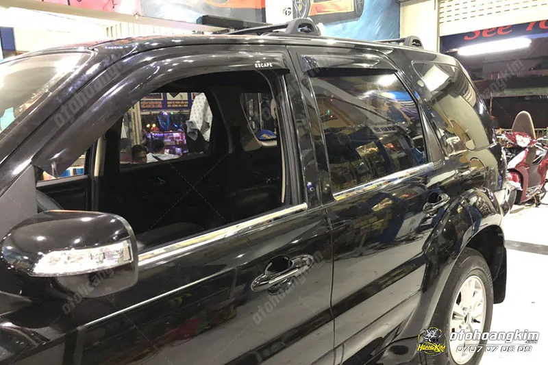 Vè che mưa Ford EScape [2002-2020] - Ảnh 4