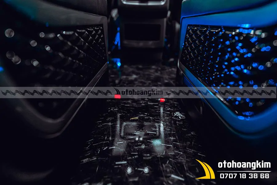 Sàn cacbon cho xe 7 chỗ Kia Carnival - Ảnh 8