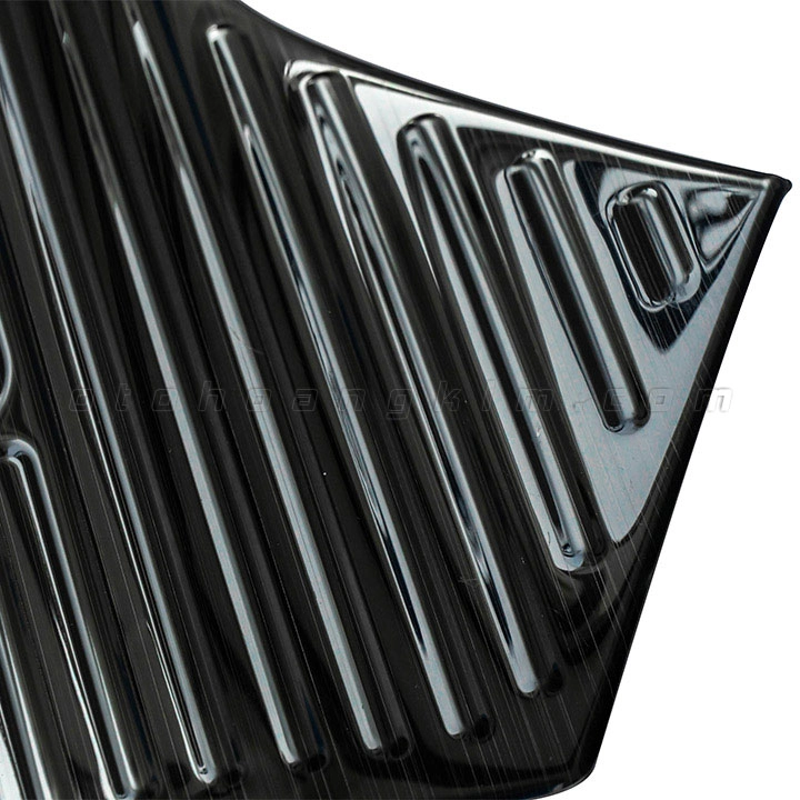 Nẹp bước chân trong Peugeot 2008 [2021] titan