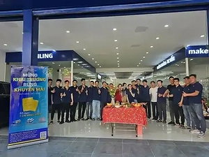 tham-quan-chi-nhanh-o-to-hoang-kim-tan-phu