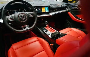 dich-vu-trang-tri-noi-ngoai-that-o-to