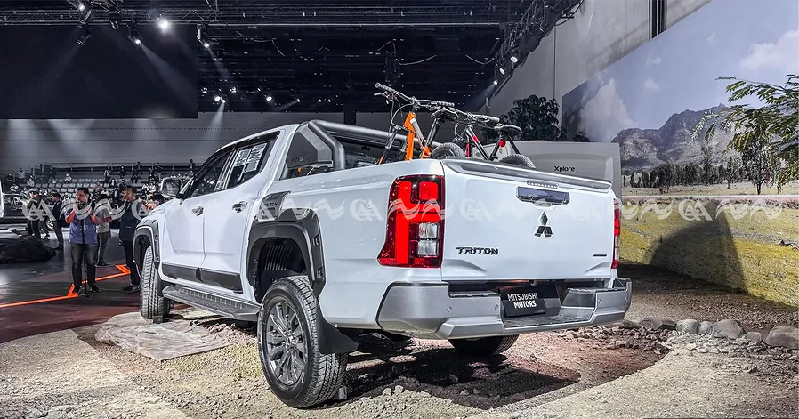 Ốp cua lốp Triton 2024 mẫu đinh - Ảnh 4