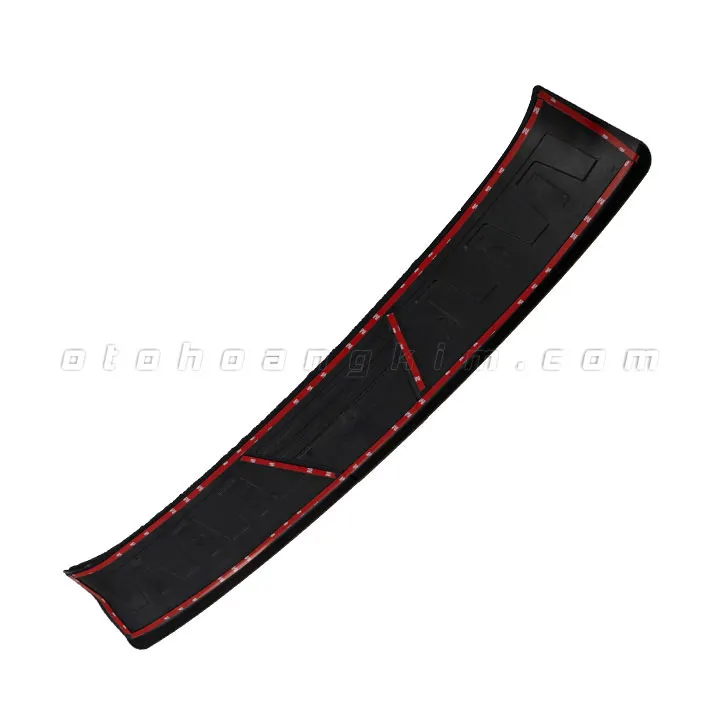 Chống trầy cốp ngoài Mitsubishi Attrage [2015-2020] nhựa đen - Ảnh 2