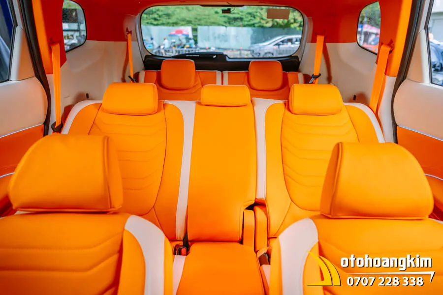 Đổi Màu Nội Thất Cam Xe Kia Carens - Ảnh 4