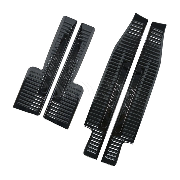 Nẹp bước chân trong Suzuki Ertiga [2019-2020] titan - Ảnh 1