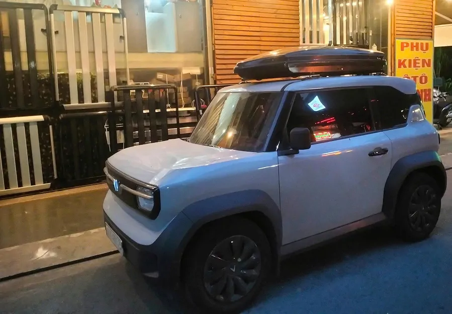 Hộp đựng đồ trên nóc xe Shiturui 580L đen - Ảnh 4