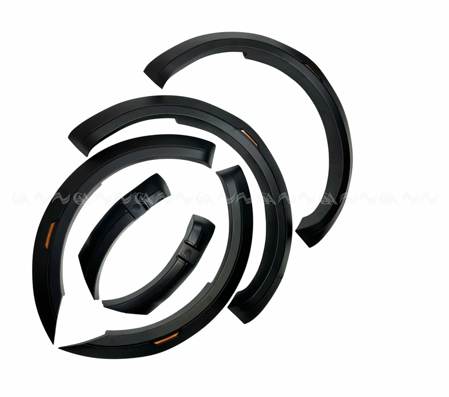 Ốp cua lốp Ranger 2017-2021 bản nhỏ kiểu led vàng có lỗ cảm biến - Ảnh 1