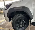 Ốp cua lốp Hilux trơn (nguyên bản 2021) - ảnh 3